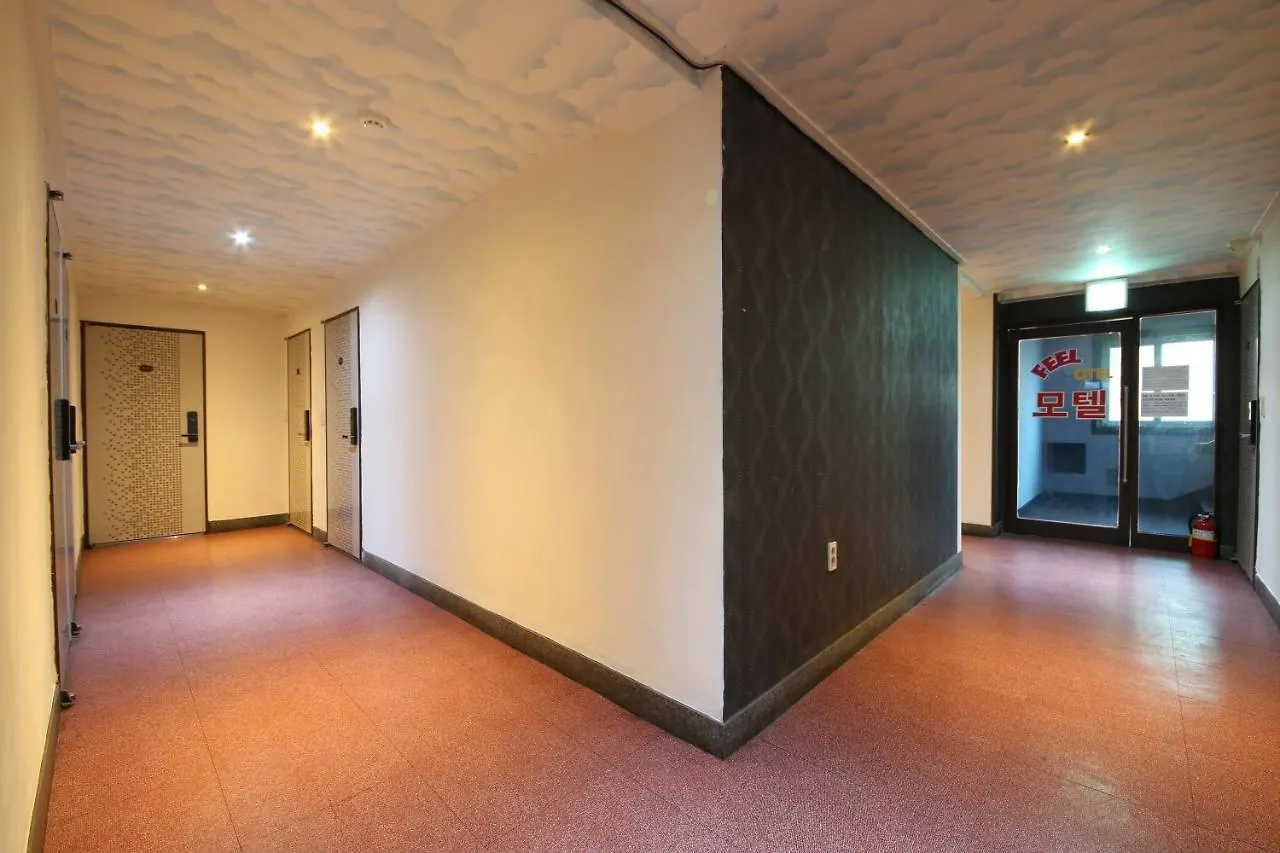 بوسان Feel Motel