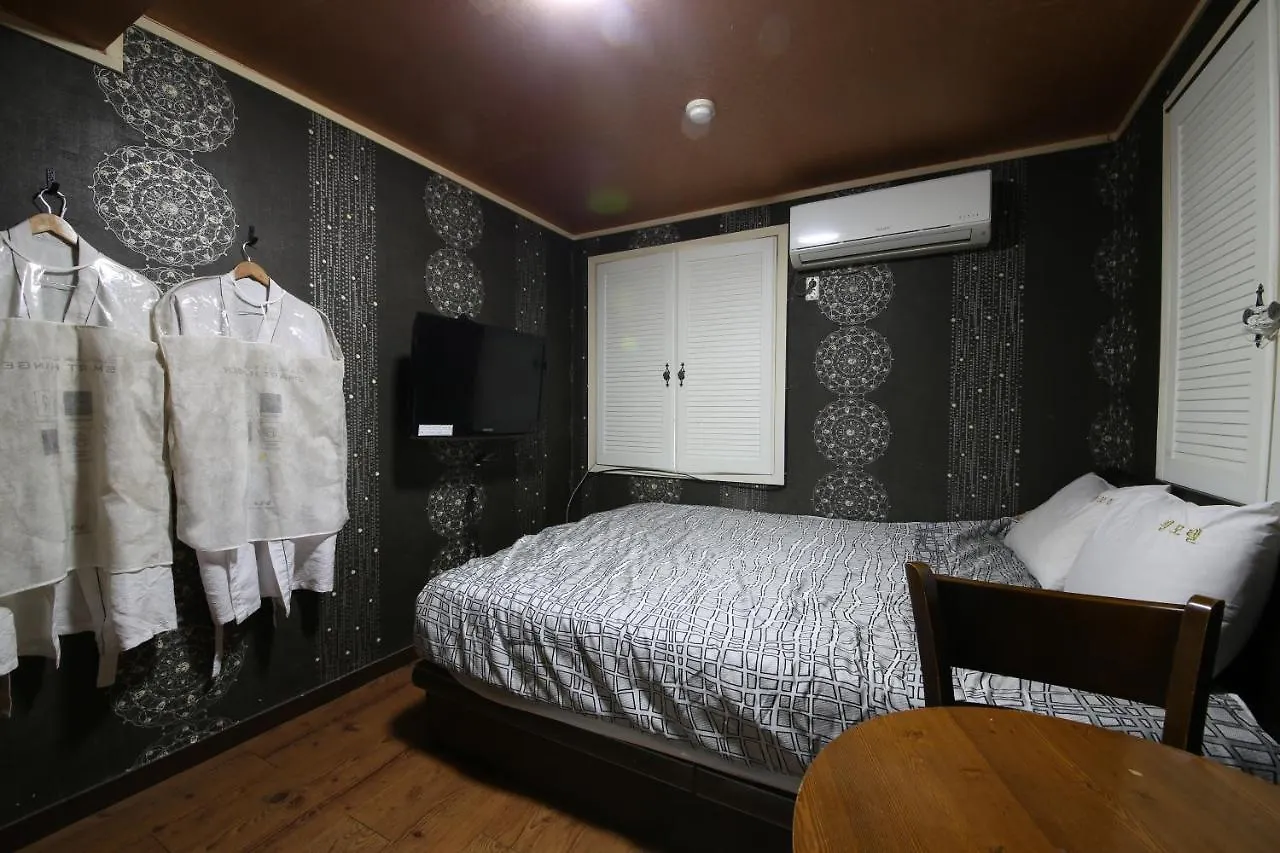 **  Feel Motel Busan South Korea